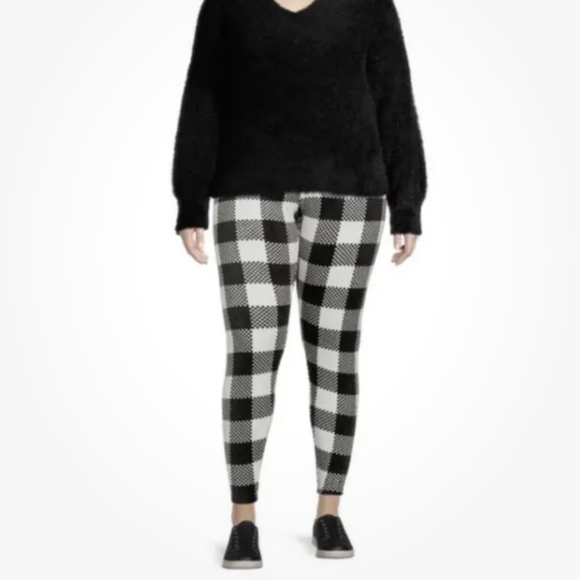 No Boundaries Soft Velour Black Buffalo Check Leggings XXL/2X/19-21 NEW - Picture 3 of 5